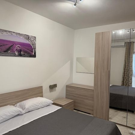 Oreto Apartment Palermo Eksteriør billede