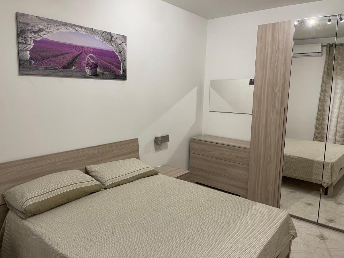 Oreto Apartment Palermo Eksteriør billede